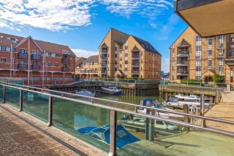 2 bedroom flat for sale, Emerald Quay, Shoreham-By-Sea