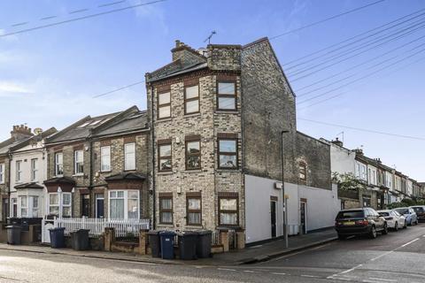 1 bedroom maisonette for sale, Oakleigh Road North,  London,  N20,  N20