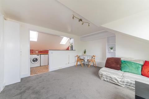 2 bedroom flat for sale, Sunny Gardens Road, Hendon, London