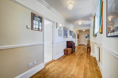 5 bedroom end of terrace house for sale, Jane Walker Park, Nayland, Colchester, Suffolk, CO6