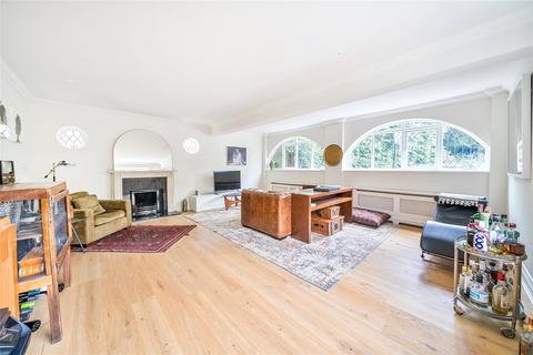 4 bedroom detached house for sale, Orchard End, Weybridge, Surrey, KT13