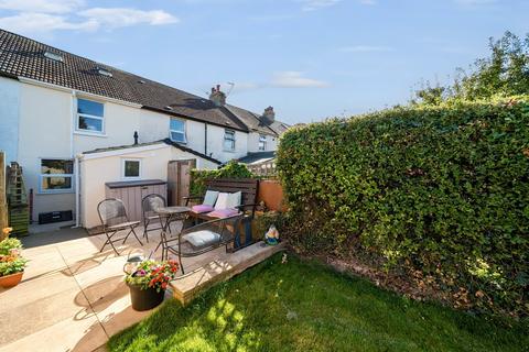 3 bedroom terraced house for sale, Cheriton High Street, Folkestone