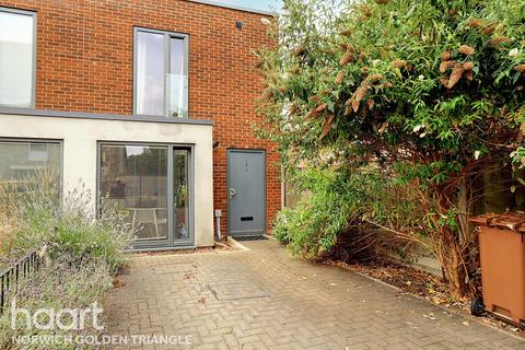 2 bedroom end of terrace house for sale, Goldsmith Street, Norwich