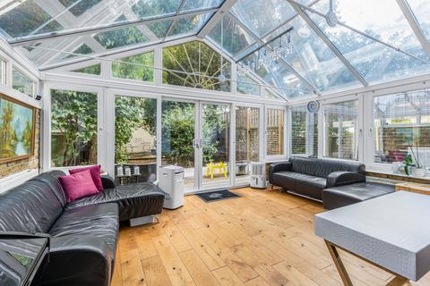 7 Raleigh Road, Richmond, TW9 2DU