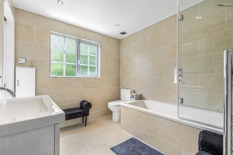 7 Raleigh Road, Richmond, TW9 2DU