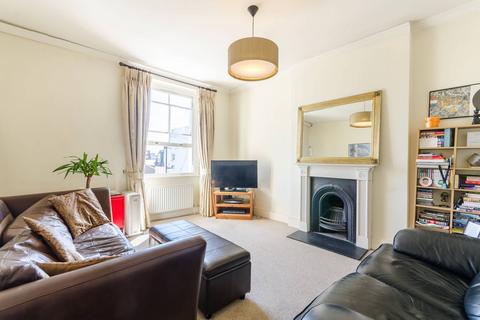 1 bedroom flat for sale, Roman Way, Barnsbury, London, N7