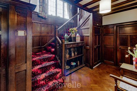 4 bedroom detached house for sale, Queens Parade, Cleethorpes DN35