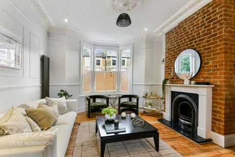 4 bedroom terraced house for sale, Farleigh Road, Stoke Newington, N16