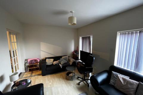 4 bedroom house share to rent, Slaidburn Drive, Lancaster