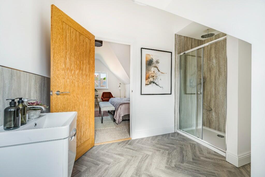 Ensuite