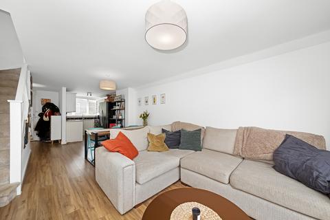 29 Breckonmead, Bromley, BR1 3BW