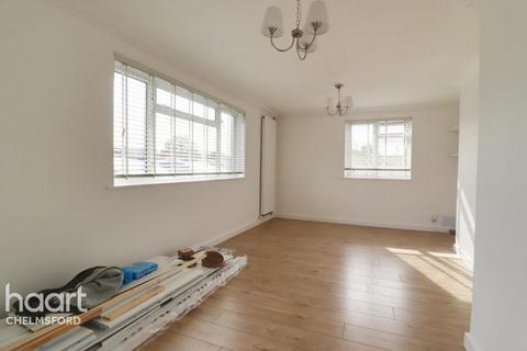 3 bedroom terraced house to rent, Grampian Grove, Chelmsford
