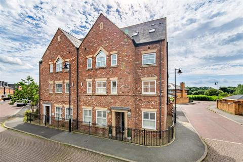 6 bedroom semi-detached house for sale, Halton Way, Gosforth, NE3