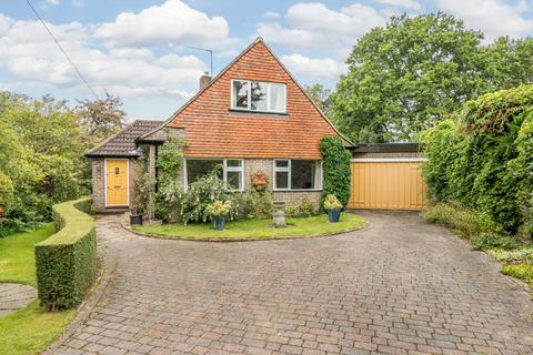 4 bedroom detached house for sale, Little Oak Road, Bassett, Southampton, Hampshire, SO16