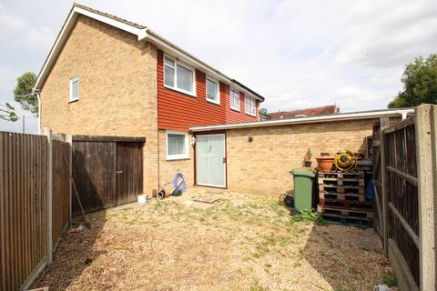 3 bedroom terraced house for sale, Green Lane, Worcester Park KT4