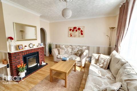 3 bedroom end of terrace house for sale, Keyes Road, Dartford