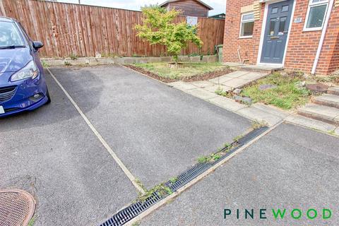 undefined, Juniper Close, Chesterfield S43