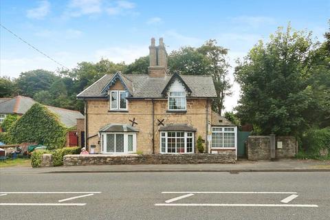 2 bedroom semi-detached house for sale, Lincoln Road, Branston, Lincoln