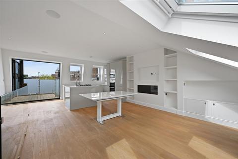 3 bedroom maisonette for sale, Netherwood Road, London W14