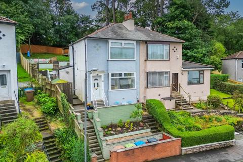 28 Randolph Drive, Clarkston, Glasgow, G76 8AW