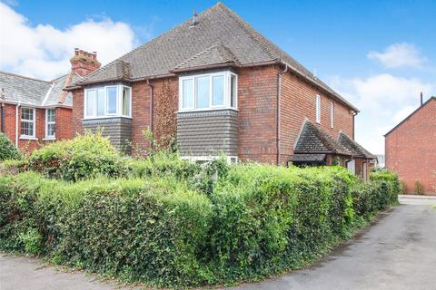 1 bedroom semi-detached house for sale, Eastern Road, Lymington, Hampshire, SO41