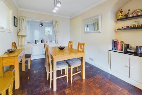 3 bedroom semi-detached house for sale, London Road, Buxton