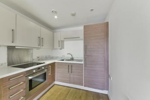 1 bedroom apartment to rent, Casson Apartments, London, E14