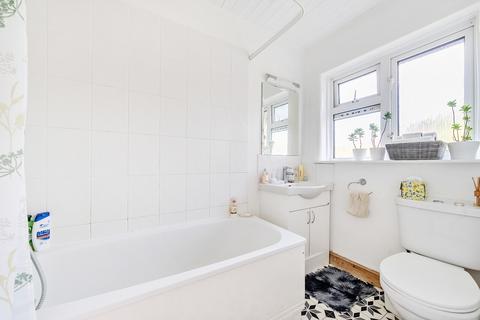 26 Sydney Road, Teddington, TW11 8PQ