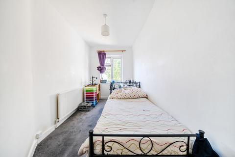 26 Sydney Road, Teddington, TW11 8PQ