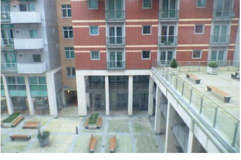 1 bedroom flat for sale, Salamanca Place, Lambeth, SE1