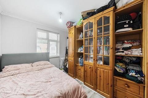 2 bedroom maisonette for sale, Slough,  Berkshire,  SL1