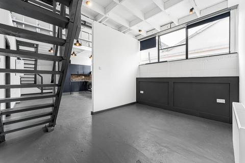 Studio to rent, Oslo House, 15 Prince  Edward Road, Hackney Wick, London, E9