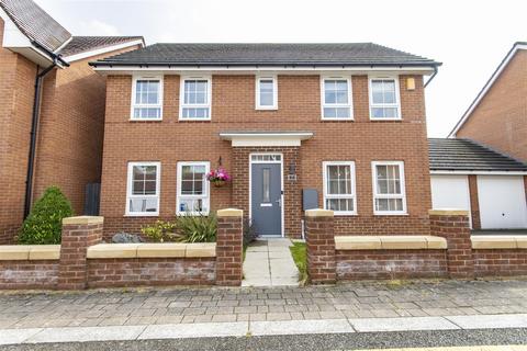 4 bedroom detached house for sale, Spire Heights, Chesterfield