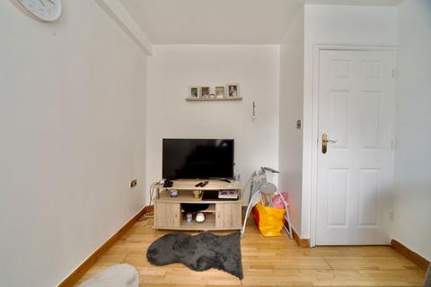 2 bedroom flat for sale, Harrow Road, London E11