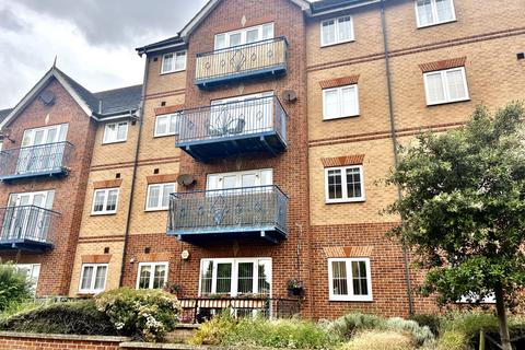 2 bedroom flat for sale, Flotilla House, Marina