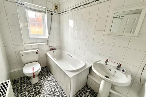 Flat 4, Flotilla House Admiral Way, Hartlepool, TS24 0XG
