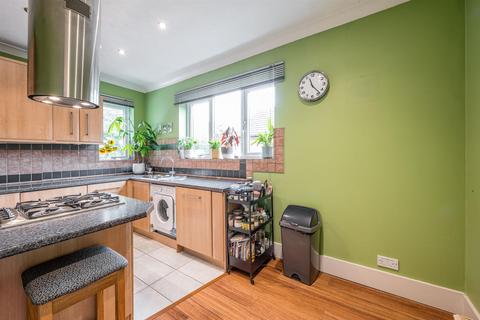 2 bedroom flat for sale, Flat 2, 56 Belle Vue, Wordsley, DY8 5BT