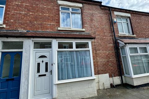 2 bedroom terraced house to rent, Major Street, Darlington DL3