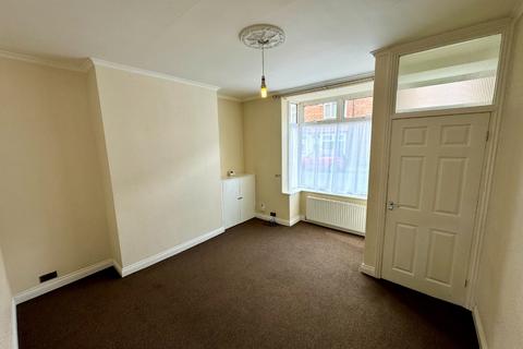 2 bedroom terraced house to rent, Major Street, Darlington DL3