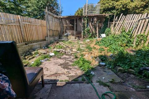 101 Walker Drive, Bradford, BD8 9EZ