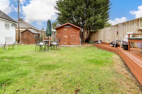 3 bedroom chalet for sale, Orchard Road, St. Mary's Bay, Romney Marsh, Kent