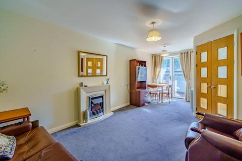 1 bedroom apartment for sale, Greaves Road, Lancaster, Lancashire LA1 4AR