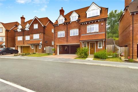 4 bedroom detached house for sale, Reed Gardens, Woolhampton, Reading, Berkshire, RG7