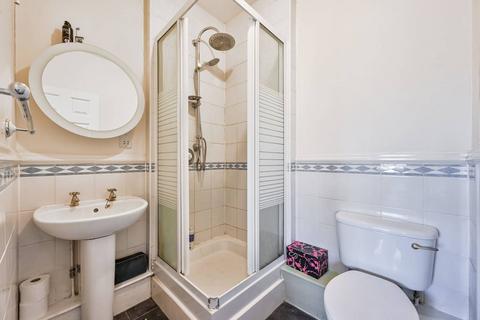Flat 7, 28 Folgate Street, London, E1 6BX