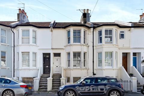 Studio for sale, Montgomery Street, Hove, East Sussex, BN3