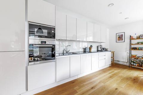 2 bedroom apartment for sale, Isambard Court, Paddlers Avenue, Brentford Lock West