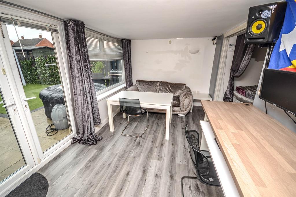 Garden Room