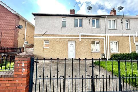 3 bedroom end of terrace house for sale, Lancaster Street, Thurnscoe