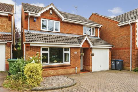 4 bedroom detached house for sale, Staveley Way, Rugby