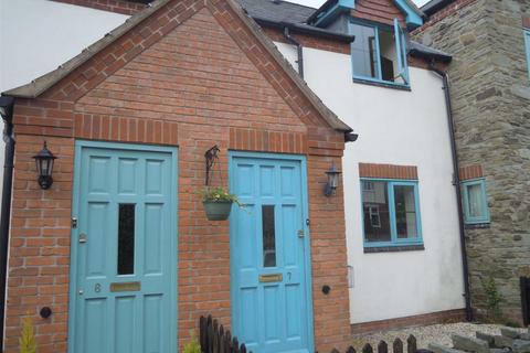 3 bedroom terraced house to rent, Maes Yr Efail, Bettws Cedewain, SY16 3DP